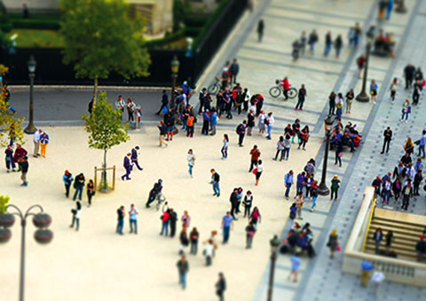 Beispiel Referenzen: Abstraktes Graffiti Wandbild.