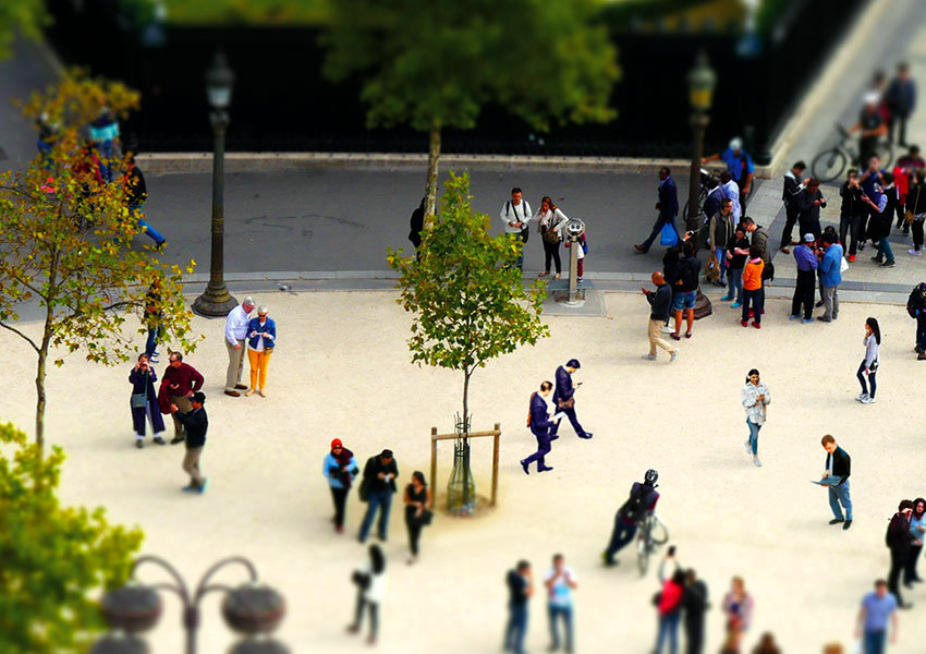 Beispiel Referenzen: Tilt-Shift-Bild, linke Seite.